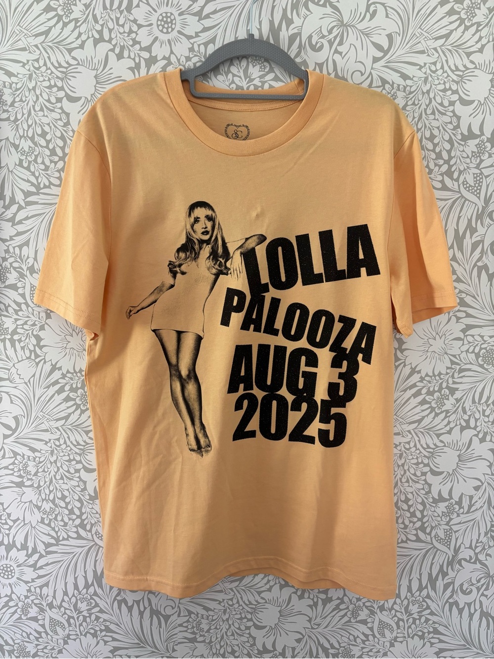 Sabrina Carpenter Lollapalooza 2025 Shirt Small